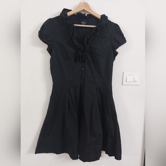 Iz Byer Dresses & Skirts - Black ruffle neck dress from Iz Byer